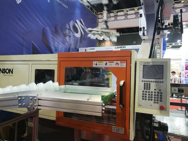 Lanson plastic injection molding machine