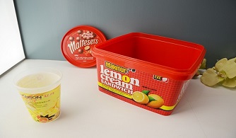 M&M candy plastic container in-mold-labeling